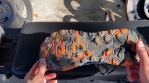 Кроссовки для трейлраннинга Joma Sima