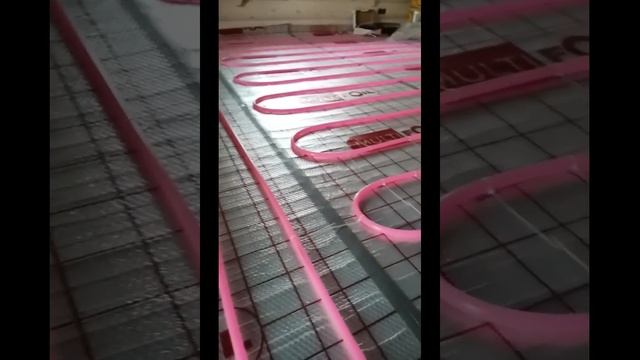 Монтаж системы отопления Xlpipe в срубе смотреть онлайн