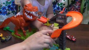 Обзор трека Hot Wheels динозавр