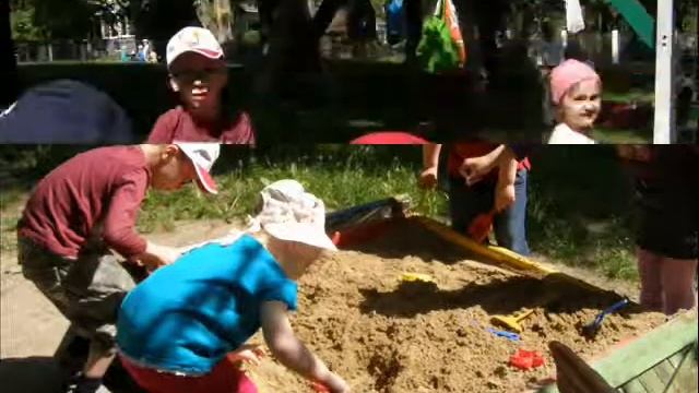 Подяка працівникам Центру "Пагінець" від батьків групи №5 смотреть онлайн