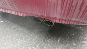 Нездоровый выхлоп Honda CIVIC 8