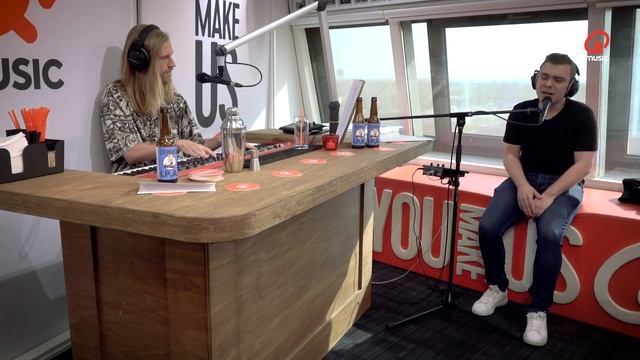 Kevin - Papa (Stromae - Papaoutai) Live @Qmusic Stephans Pianobar смотреть онлайн