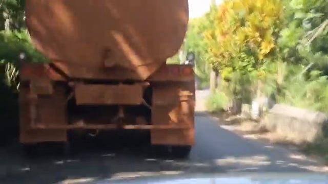 Liquid Sun | Jamaica 2013 смотреть онлайн