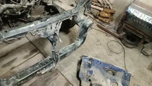 вольва s40 замена телевизора и части лонжерона.