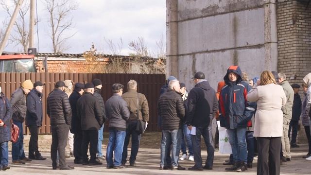 Слышали, что варить КАС самим сложно? Раскрываем секреты работы с удобрениями в агрохолдингах #кфх смотреть онлайн