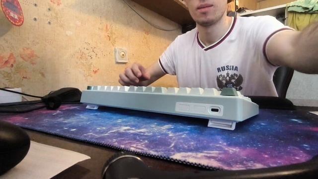 Надеваю ОРИНГИ на Royal Kludge R75 смотреть онлайн