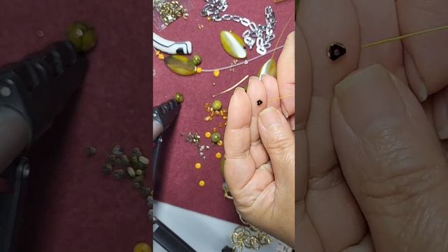 Флешмоб бусы на выброс #НауманЛилиЯ #1# смотреть онлайн