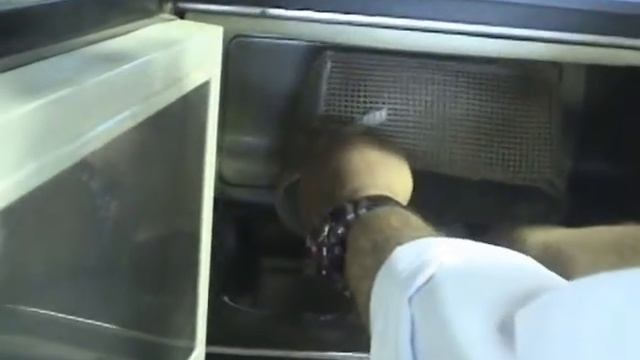 microwaving solid samples to determine total solids and/or moisture смотреть онлайн