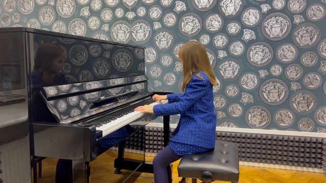 К.Черни редакция Гермера. Этюд 28. Исп. Бачурина Василиса. 8 лет смотреть онлайн