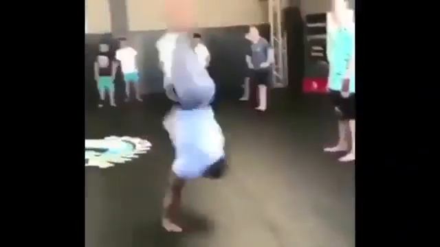 Это шедевр!Зацепила меня! смотреть онлайн