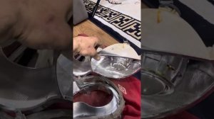 W203 разборка фар и замена провода