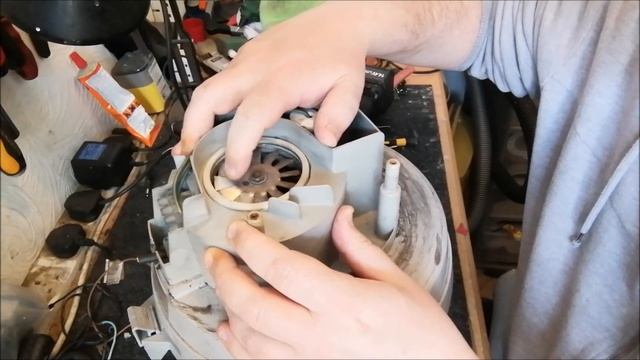 TRASH FIND! Goblin / AquaVac 6310B - Multisystem 1000. Does it work??