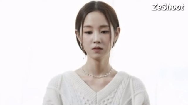 "K-Pop Star Park Boram Dies at 30 - Tragic News" смотреть онлайн