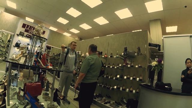 ГЛУПАЯ ОХРАНА НАСМЕШИЛА ЗАПРЕТАМИ | ЗДЕСЬ СНИМАТЬ НЕЛЬЗЯ😅 #видеозапрет #фотозапрет