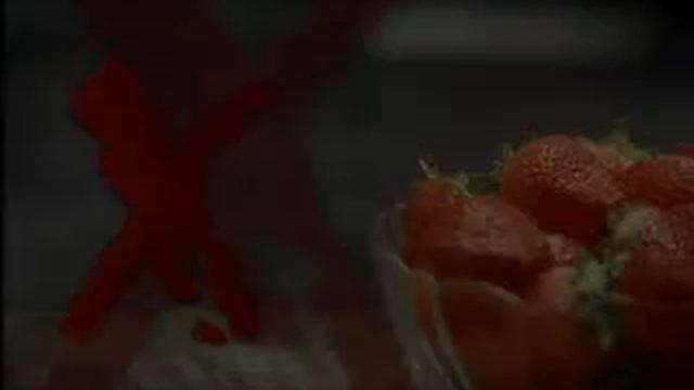 "Strawberry" XXX Condoms ad from DKT India смотреть онлайн