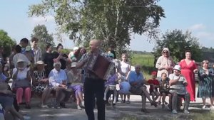 дер.Болахнино  гармонист  Валерий Заведяев