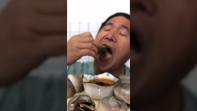 Seafood Dishes Processed By Chinese Fishermen Lobster Crab Octopus Giant Snail Amazing 300