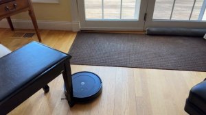 iRobot's Entry Level Roomba : Combo Essential Robot Vacuum and Mop  Review - Y0140