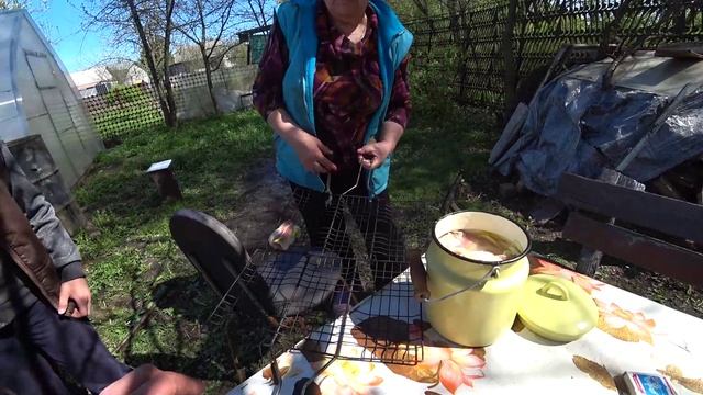 Копаем огород на даче и шашлыки смотреть онлайн