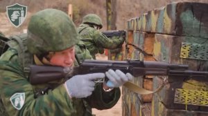 110 старооскольцев вступили в ряды добровольцев отряда "БАРС-Белгород"