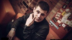Сережа Местный -- Попеременно (ех.Гамора)