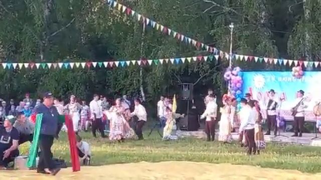 Дорга бәйрәме - "Бәрмәнчек" дәүләт фольклор ансамбле чыгышы смотреть онлайн