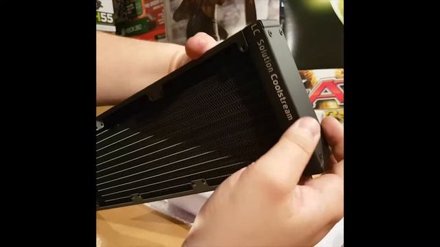 Raijintek Reservoir + EK 360 Radiator Unboxing смотреть онлайн