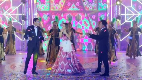 "YULDUZLI YANGI YIL" SHOUSI (1-QISM)