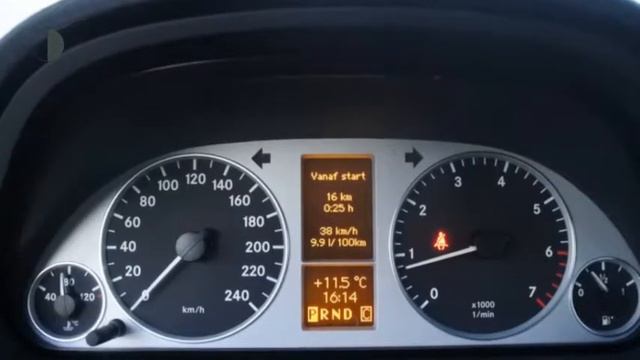 Mercedes-Benz A-Klasse 200 TURBO AVANTGARDE Navi/ Panodak/ Xenon/ Airco смотреть онлайн