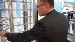 Полноростовой смарт-турникет "Ротор 2id"