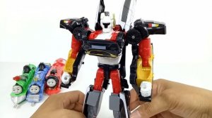 Kereta Thomas Jadi Robot VS Tobot Titan Tritan