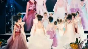 Показ KIDS FASHION SHOW Happy Kids Минск