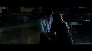 Ellie Goulding - Love Me Like You Do