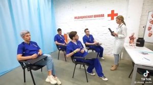 Закончили Медицинскую школу за 24 часа