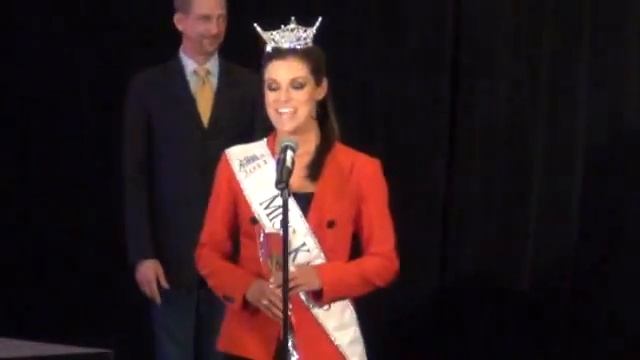 2012 Miss America Contestants arrive at PH Casino Vegas part 1 смотреть онлайн