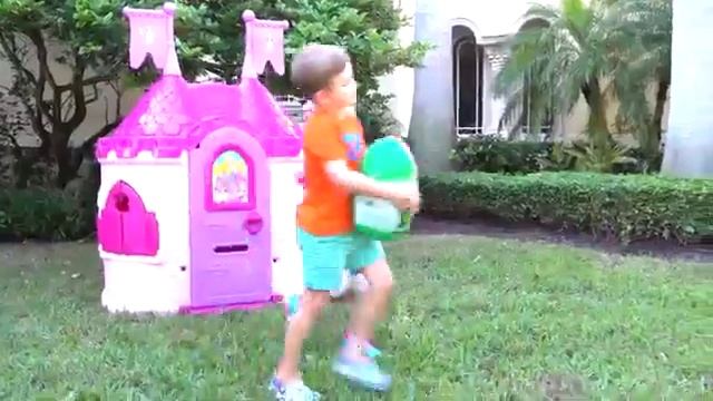 The Wheels on the Bus- by Diana and Roma смотреть онлайн