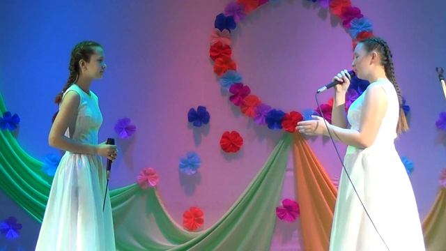 Махнева Александра и Гончарова ксения - Мама - Бакчарская ДШИ смотреть онлайн