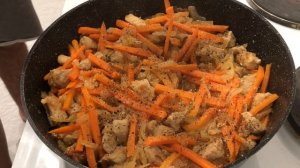 Плов из свинины. Учимся готовить рассыпчатый плов.