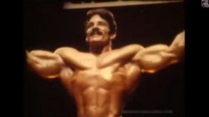 УСАТЫЙ НОВАТОР БОДИБИЛДИНГА МАЙК МЕНТЦЕР