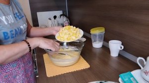 Побалую себя. Пирог на скорую руку.