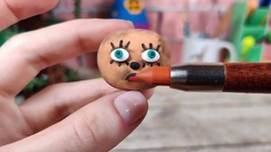 Как слепить домовёнка Кузю из воздушного пластилина. Пошаговый видео-урок.