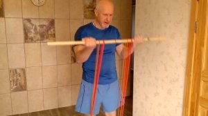 Подъём на бицепс эспандерами - полноценная замена штанги