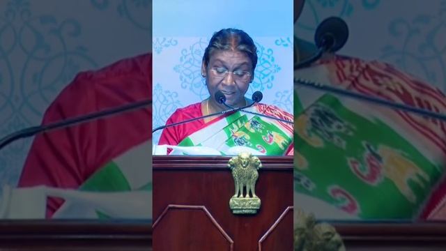 President Droupadi Murmu || A civic reception hosted in her honour at Netaji Indoor Stadium, Kolkat смотреть онлайн