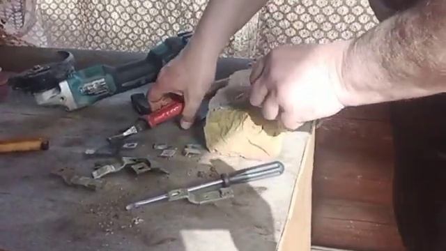 Нашёл в лесу много серебра,как отделить серебро от медных контактов. смотреть онлайн