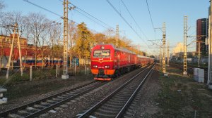 три поезда в кадре! монорельс, убегающий Сапсан и ЭП2К-392 с поездом №1 "Красная Стрела"