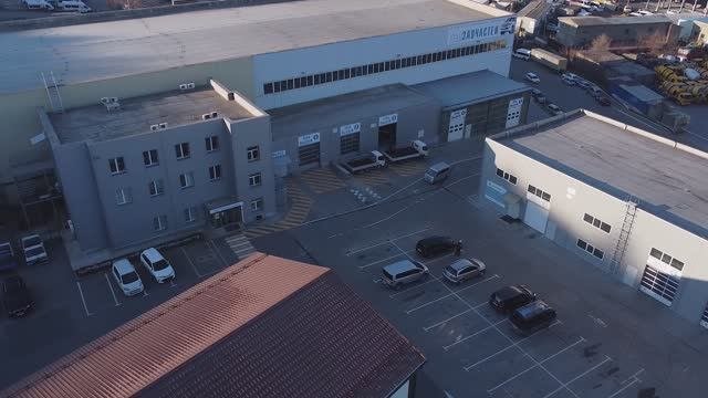 1000 Запчастей