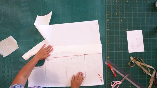 Яркое летнее платье в полоску. Моделирование очень комфортного платья