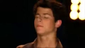 Send it on - Demi Lovato, Selena Gomes, Miley Cyrus e Jonas Brothers