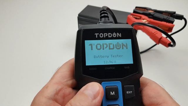Kontrola akumulatora przed zimą, test rozruchu i ładowania - TOPDON BT100 12V смотреть онлайн