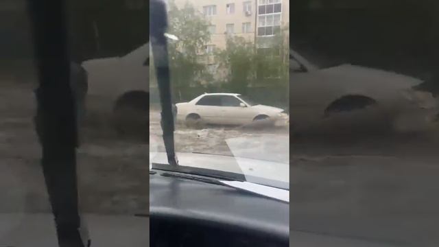 Якутск после ливня = почти Венеция смотреть онлайн